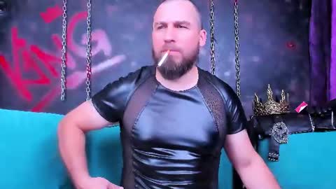 Armando online show from August 6, 11:37 pm