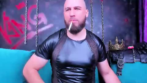 Armando online show from August 14, 8:45 pm