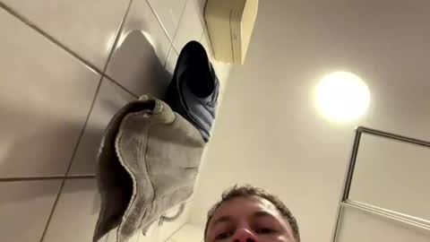armyskater32 online show from July 13, 12:56 pm