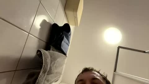 armyskater32 online show from July 27, 11:27 am