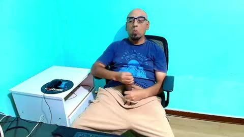 arnelux72 online show from July 8, 5:00 am