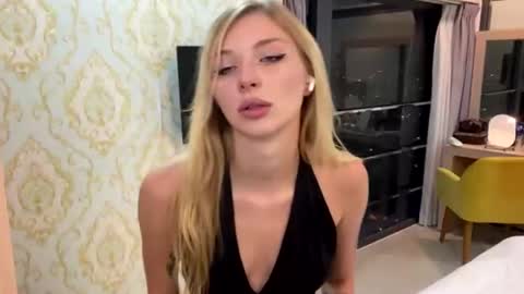 Dina 3 online show from August 7, 12:16 pm
