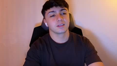 aron__cooper online show from August 2, 6:53 am