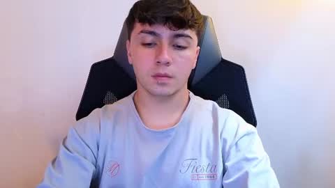 aron__cooper online show from August 6, 4:17 pm