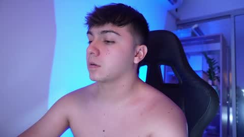 aron__cooper online show from August 11, 4:42 pm