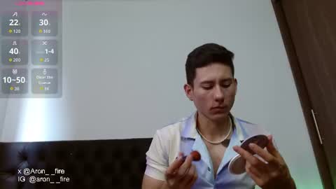 aron__fire online show from August 7, 6:41 pm