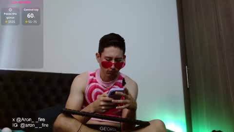 aron__fire online show from August 8, 7:58 pm