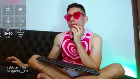 aron__fire online show from August 15, 7:34 am