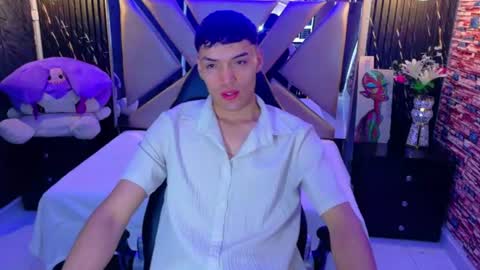 aron_darkx online show from September 5, 11:26 am