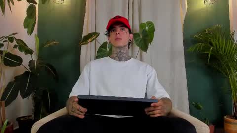 Aron ford online show from August 10, 12:01 am