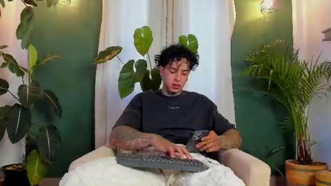 Aron ford online show from August 11, 3:03 pm