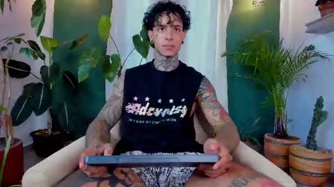 Aron ford online show from August 15, 3:38 pm