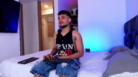DIMITRI online show from August 2, 7:54 pm