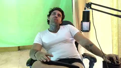 aronmiller online show from July 20, 3:37 pm