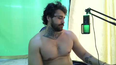 aronmiller online show from August 14, 10:24 pm