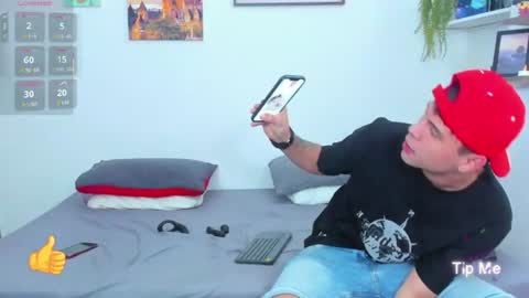 Aroon   online show from August 2, 2:40 am