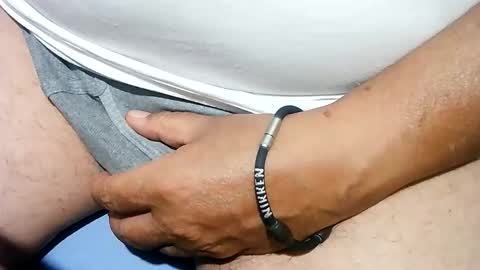 arris_64 online show from April 4, 5:22 am
