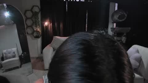 artemis_020 online show from August 6, 10:47 am