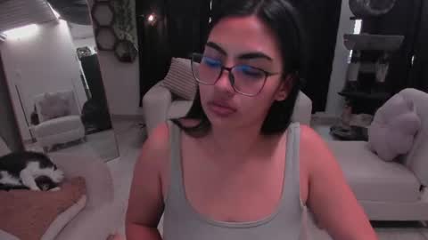 artemis_020 online show from August 6, 4:50 pm