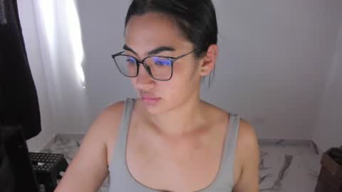 artemis_020 online show from August 13, 2:09 pm