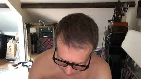 artisterotic online show from August 8, 8:58 am