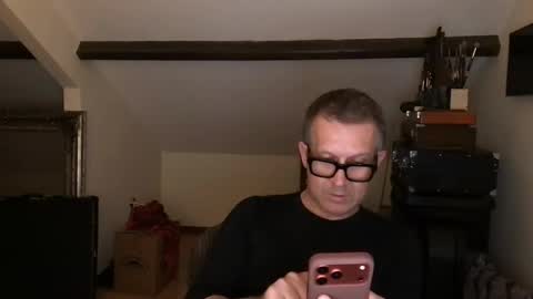 artisterotic online show from August 10, 8:43 pm