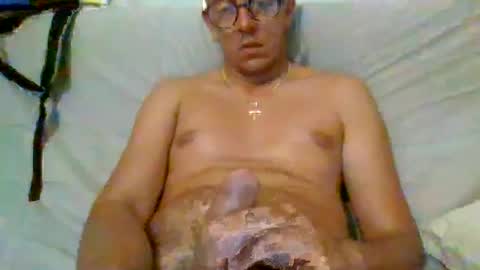arturpaulval online show from July 15, 7:59 pm
