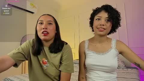 Ariana and Kelsieh online show from June 7, 9:42 pm