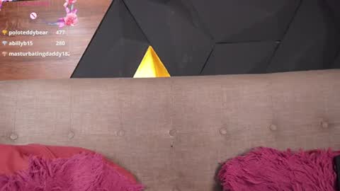 sofia online show from August 15, 3:38 pm
