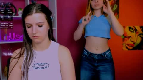 A Tiny Angel online show from June 3, 8:29 am