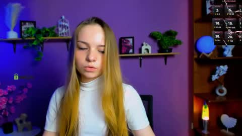 A Tiny Angel online show from June 6, 5:57 am