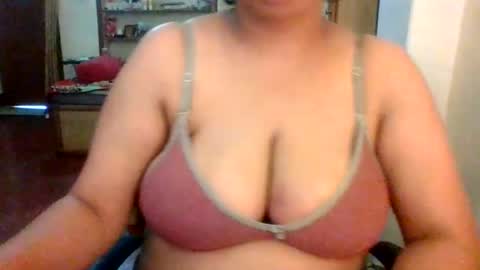 aryaastaark18 online show from July 23, 7:44 am
