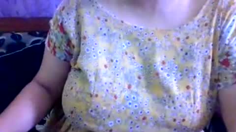 aryaastaark18 online show from August 3, 8:21 am
