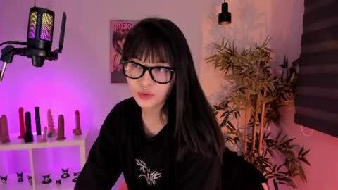 Asami  online show from August 10, 11:06 pm