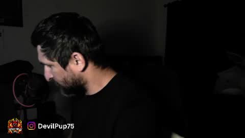 devilPup75 online show from August 11, 2:57 am