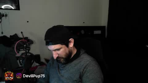 devilPup75 online show from August 12, 10:39 am
