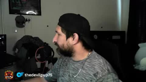 devilPup75 online show from August 14, 2:53 pm