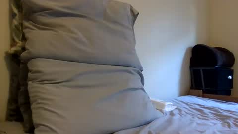asfjkl online show from August 10, 8:32 pm