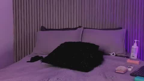 ash_valentine online show from August 10, 2:46 am