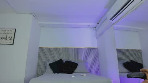 ash_valentine online show from August 14, 7:39 pm