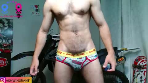 ash_wingrant online show from August 15, 3:54 am