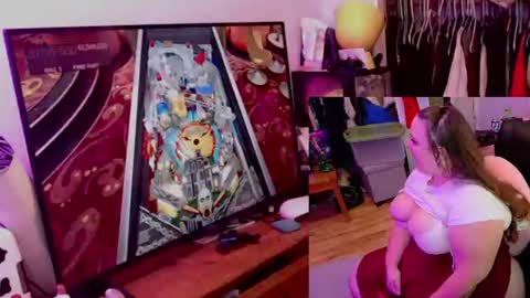 SweetAshCheeks online show from September 2, 10:01 pm