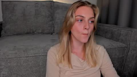 Ashley online show from July 30, 8:26 pm