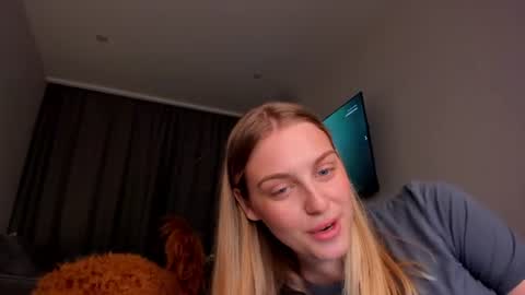 Ashley online show from August 10, 5:25 pm