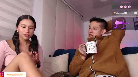 Ashley And Ryan  online show from August 3, 5:14 am
