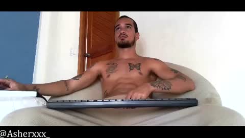asherxxx_ online show from August 5, 1:31 pm