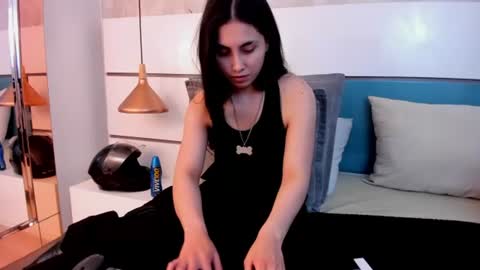 Ashkoreh online show from July 31, 2:45 pm