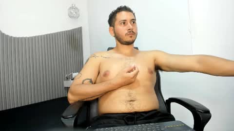ashlan_king online show from August 10, 10:22 pm