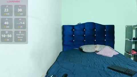 ashleey_palmer online show from August 13, 12:35 am