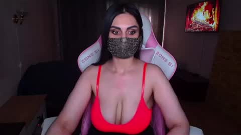   Yasmina   online show from July 31, 7:58 am